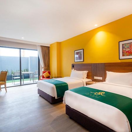 Arena Premier Hotel 세렘반 외부 사진