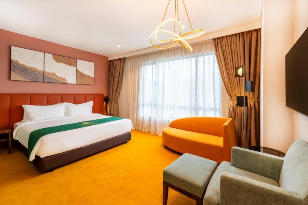 Arena Premier Hotel 세렘반 외부 사진