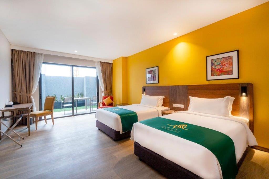 Arena Premier Hotel 세렘반 외부 사진