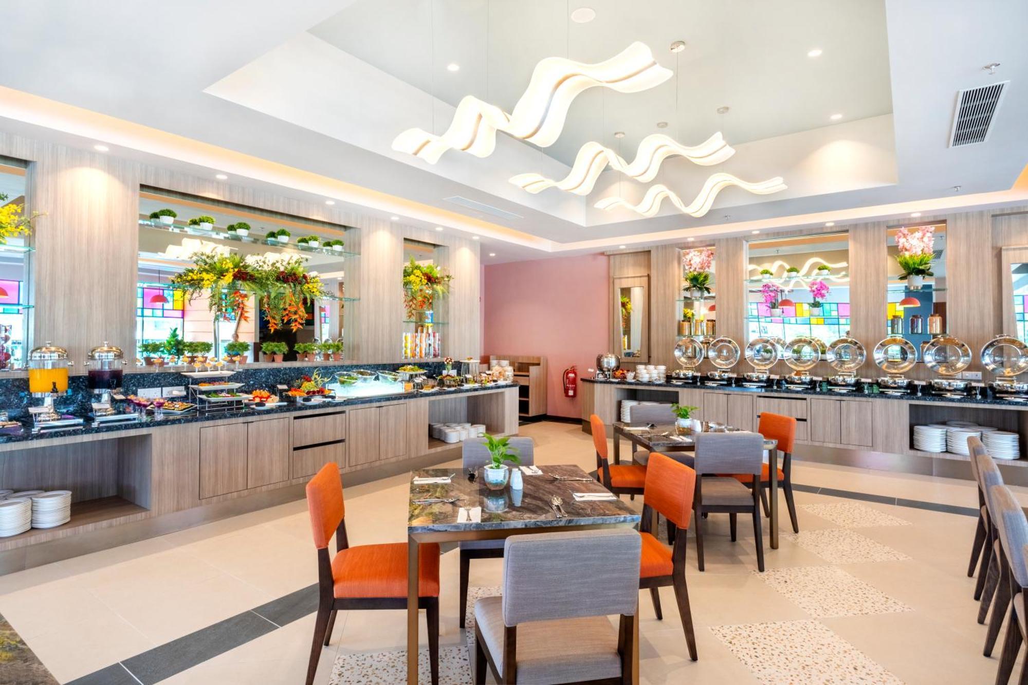 Arena Premier Hotel 세렘반 외부 사진